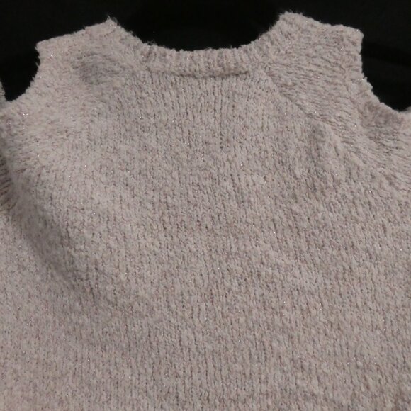 ABERCROMBIE KIDS | 11/12 | Knit Sweater With Open Shoulders | Shiny Fibers - Picture 11 of 15